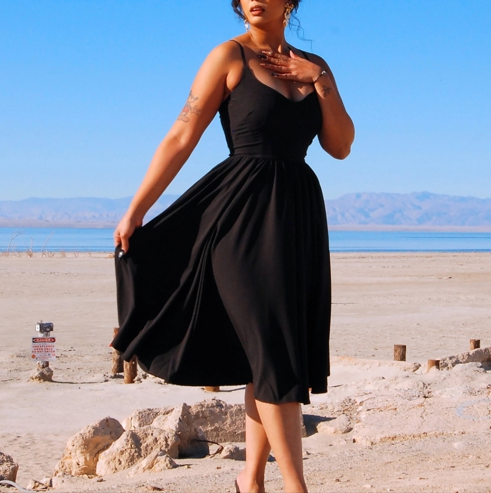 PUG Amalie ballerina swing dress